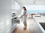 Blum-TANDEMBOX-Antaro-w-Rail